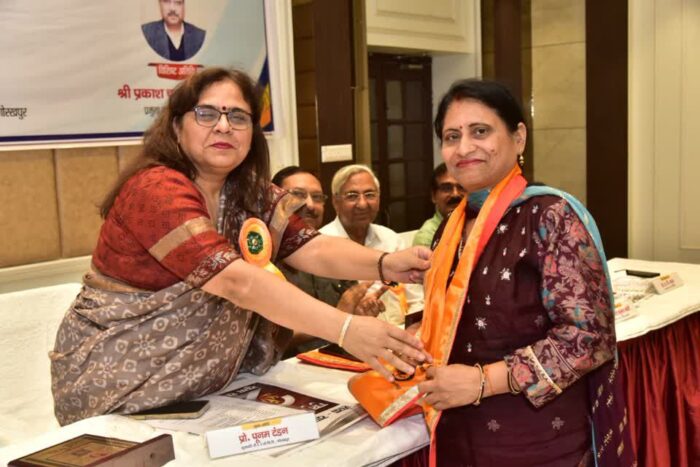 युवाओं के लिए प्रेरणा का जीवंत मंच है युवा चेतना समिति : कुलपति प्रो. पूनम टंडन