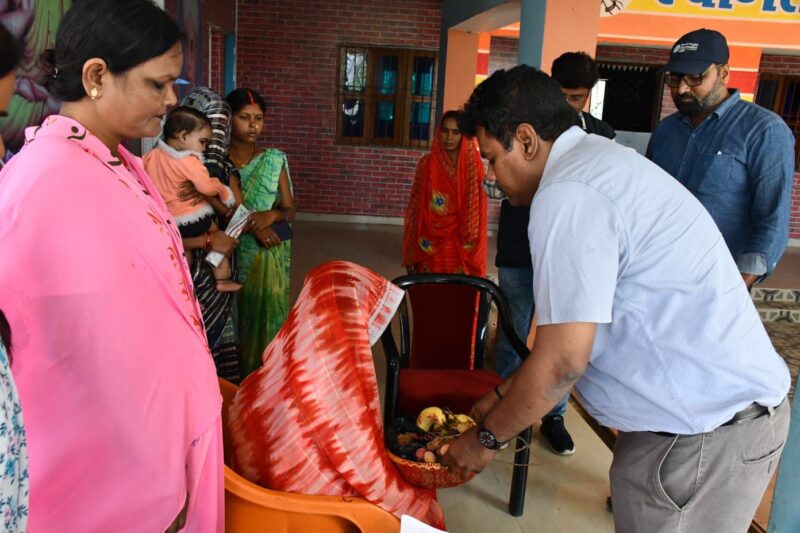 कोई भी बच्चा तथा गर्भवती महिला जांच एवं टीकाकरण से छूटना नहीं चाहिए : जिलाधिकारी