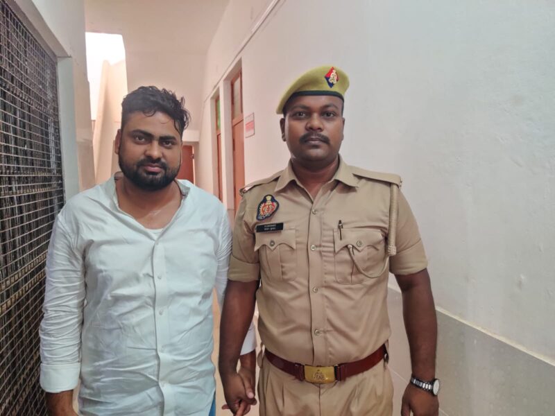 लावा परछन के समय वीडियो बनाने से मना करने पर मारपीट करने वाला वांछित 01 अभियुक्त गिरफ्तार, अब तक कुल 08 अभियुक्त पकड़ें गये