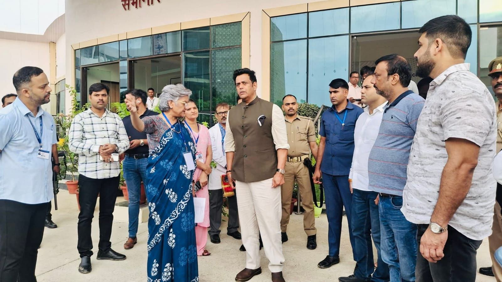 मोदी-योगी युग की उपलब्धियों को गोरखपुर बना रहा है जीवंत उदाहरण : रवि किशन