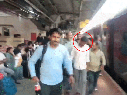 तमिलनाडु-बंगाल से एक बांग्लादेशी समेत 8 संदिग्ध गिरफ्तार:हमले की साजिश थी, ISI और बांग्लादेशी आतंकी संगठनों से कनेक्शन; 12+ मोबाइल, 16 सिमकार्ड बरामद