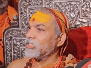 अविमुक्तेश्वरानंद बोले- मैं कहीं भाग नहीं रहा हूं:पुलिस का सामना करूंगा, जो भी पूछना हो पूछ लें; प्रयागराज पुलिस वाराणसी रवाना