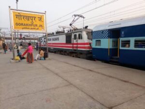 12 से चलेगी गोरखपुर- मुम्बई छत्रपति शिवाजी महराज टर्मिनस होली विशेष गाड़ी 