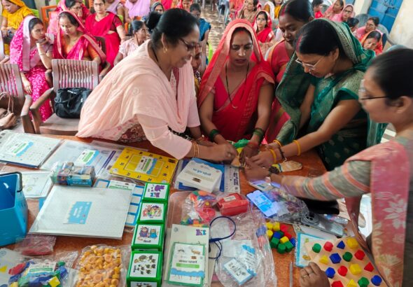 वंडर बॉक्स से कक्षा का वातावरण अधिक सक्रिय और रुचिकर 