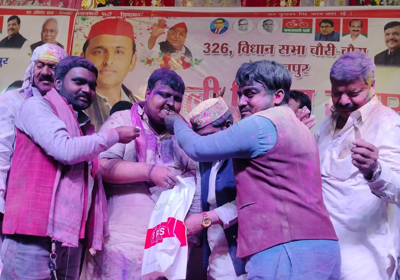 भेदभाव भुलाकर सबको गले लगाने का पर्व है होली : डॉ. विशाल सिंह