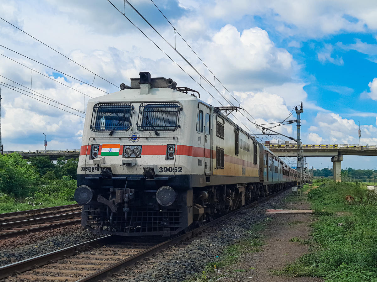 जल्द चलेगी पुरुलिया-आनंद विहार टर्मिनल एक्सप्रेस, धार्मिक स्थलों की यात्रा होगी आसान 