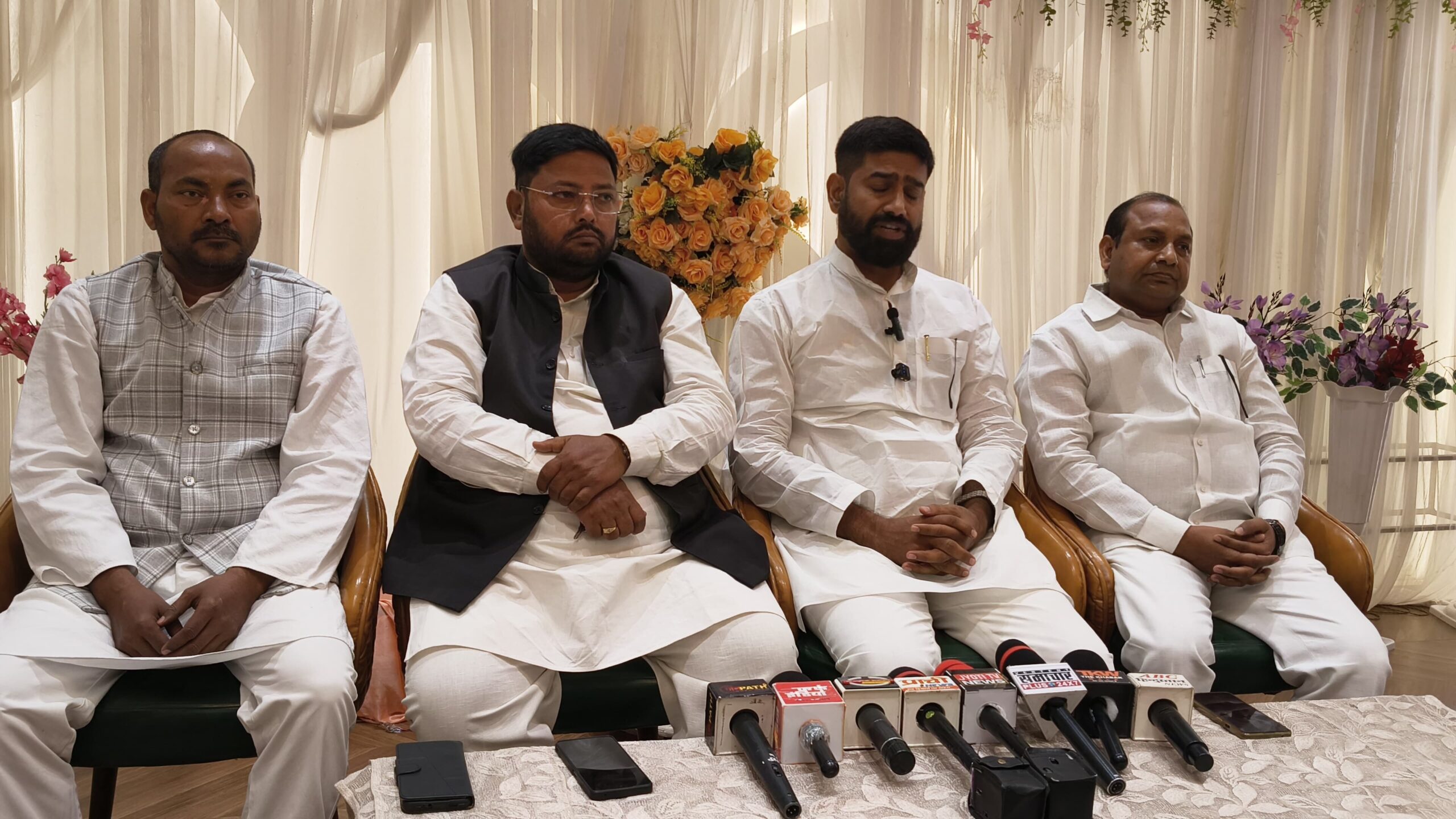 प्रदेश सरकार हर मोर्चे पर फेल हो गई है : राजेश यादव